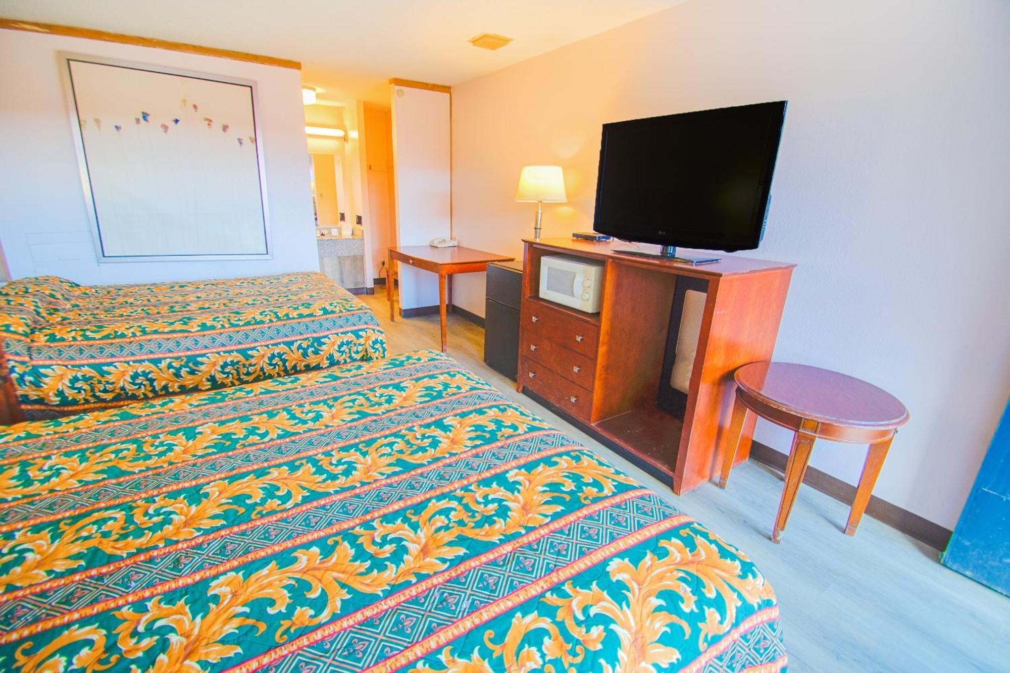 Holiday Lodge Virginia Pearisburg エクステリア 写真